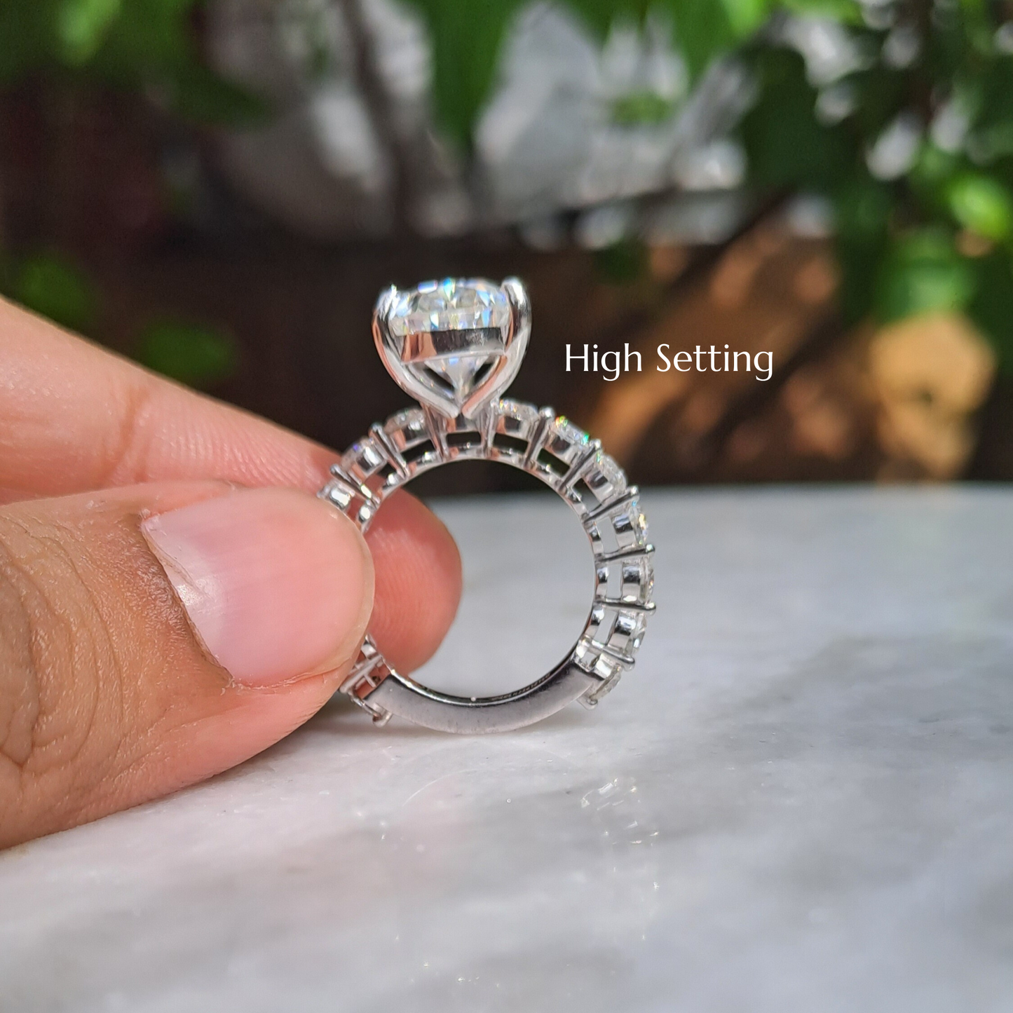 Saloni Pear Ring (5.28 Ct)