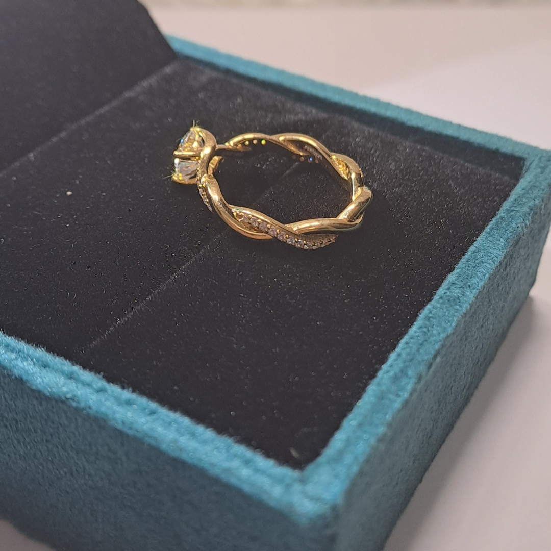 Infinity Loop Solitaire Ring (1.21 CT)