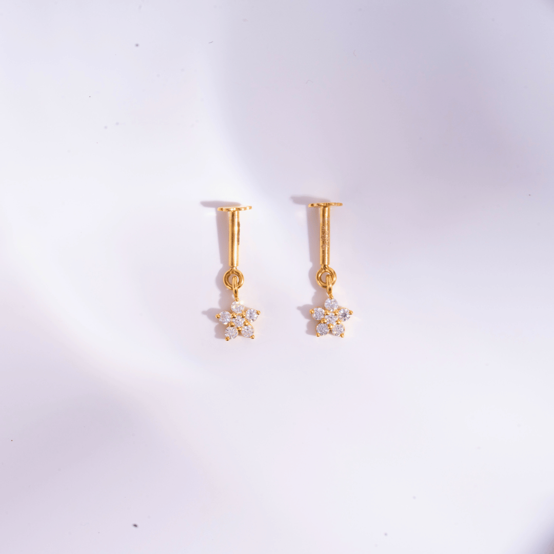 Flower Bugadi - in Diamond and Moissanite by Vai Ra