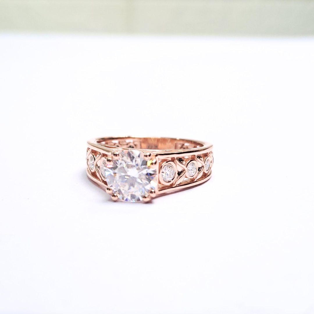 Charuta Ring