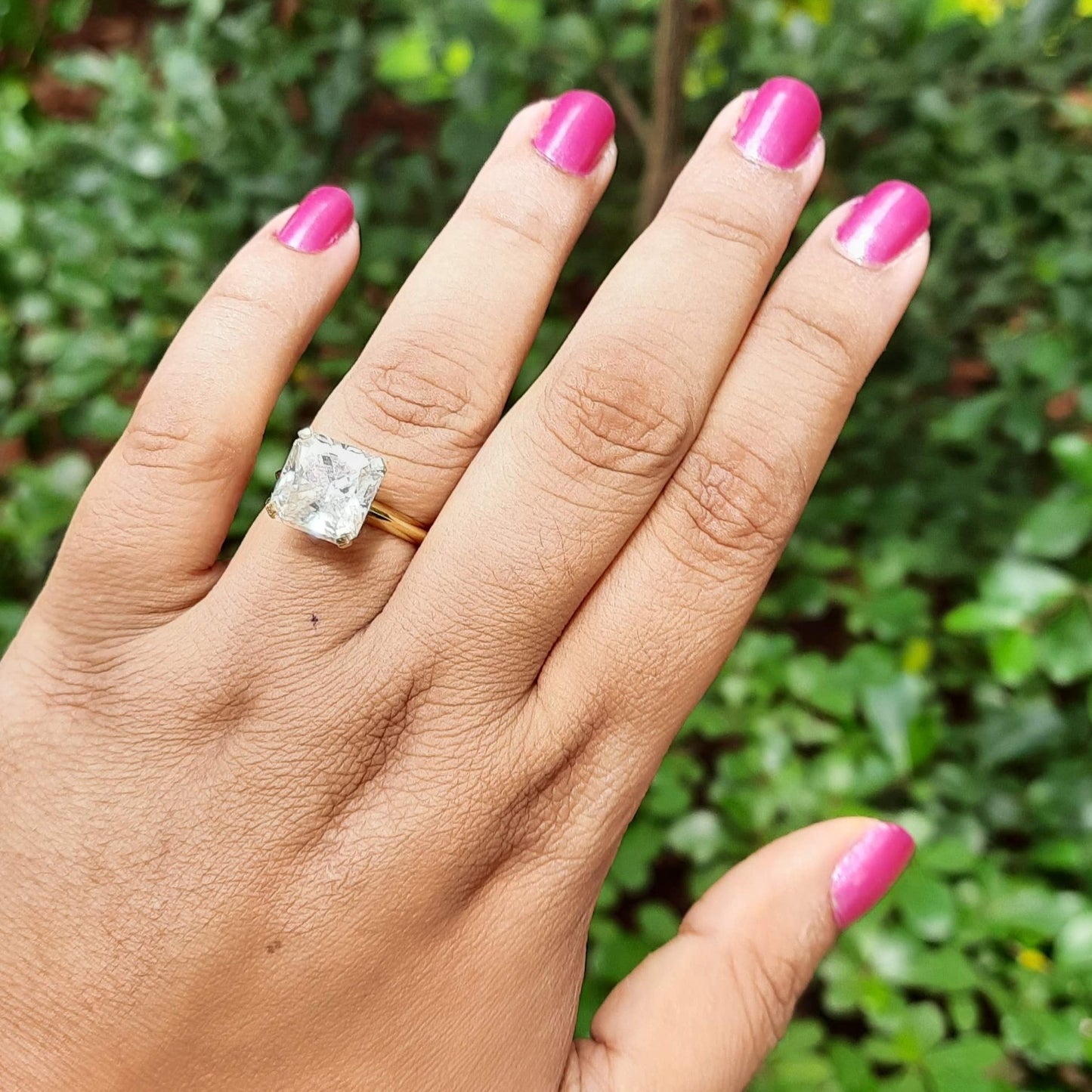 Iris Solitaire Ring (6 CT)