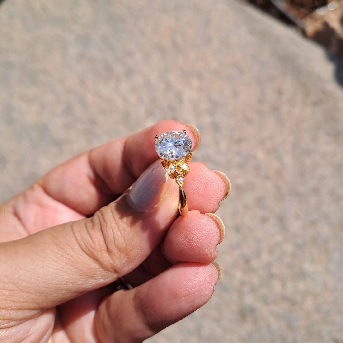 Vintage Bouquet (2.5 CT)