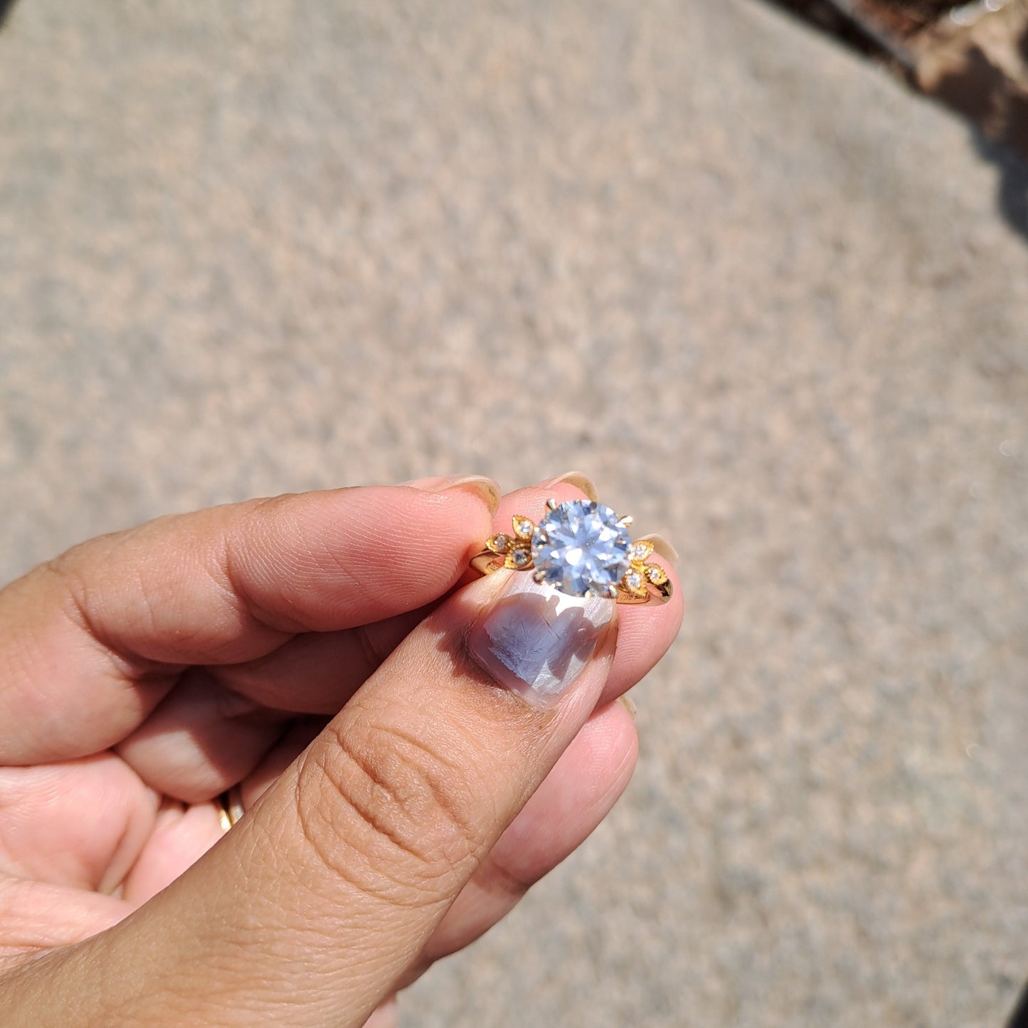 Vintage Bouquet (2.5 CT)