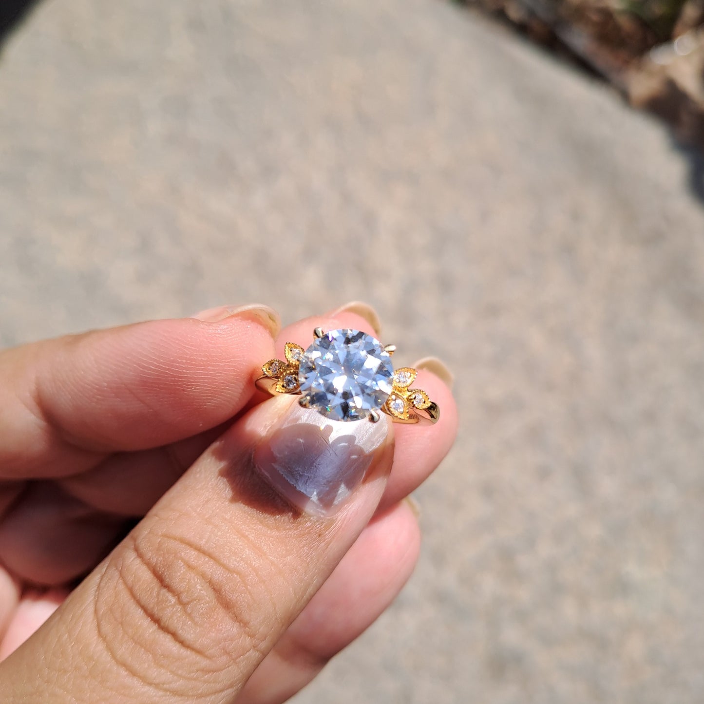Vintage Bouquet (2.5 CT)