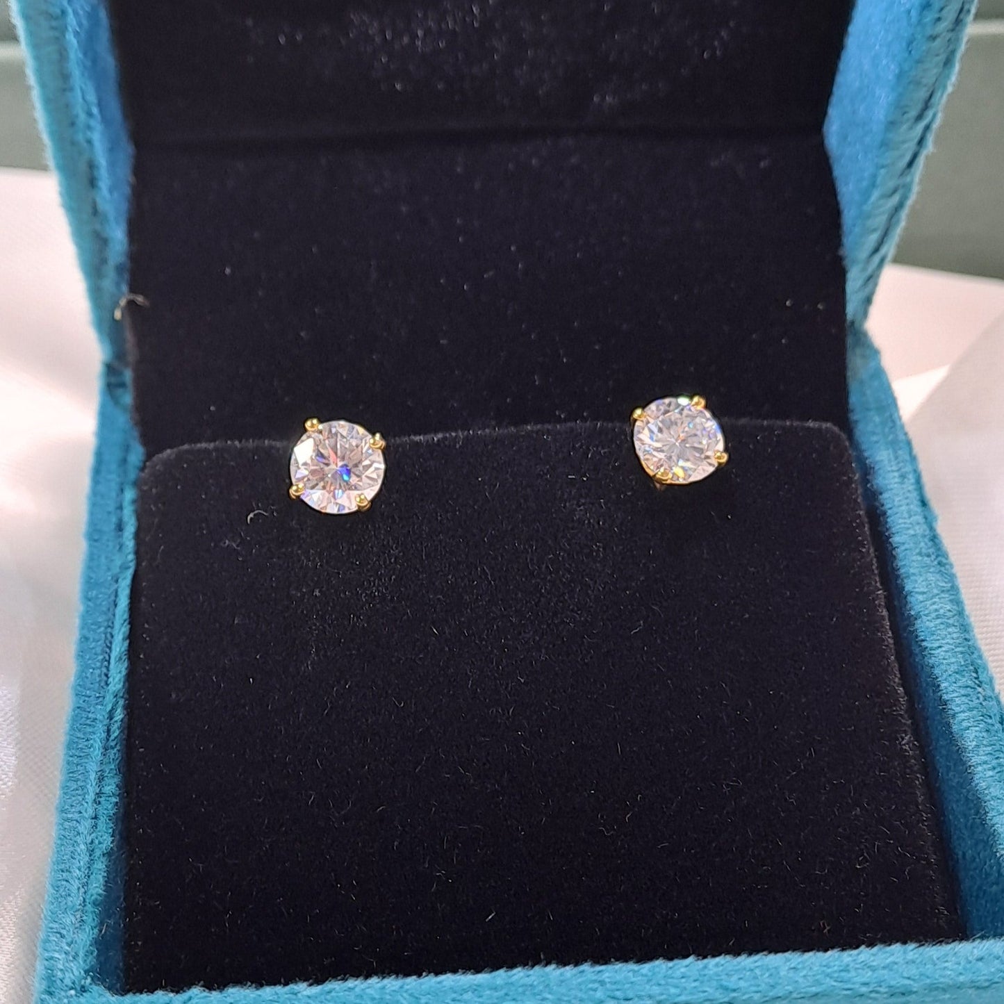 1.5 CT Each Round Solitaire Earrings