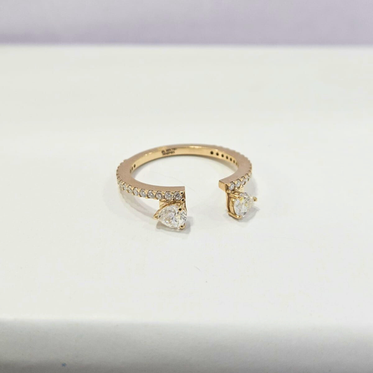 Vero Engagment Band 0.96 CT in Moissanite and Lab Diamond by Vai Ra