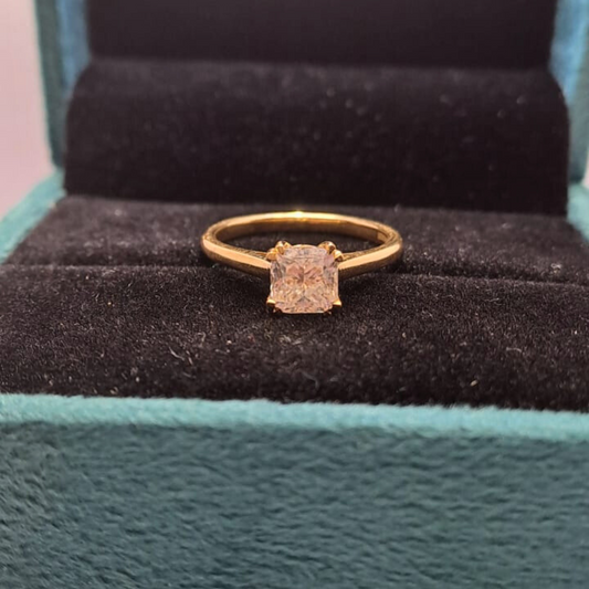 Nihara Ice Crushed 1 Carat Moissanite and Lab grown Diamond by Vai Ra