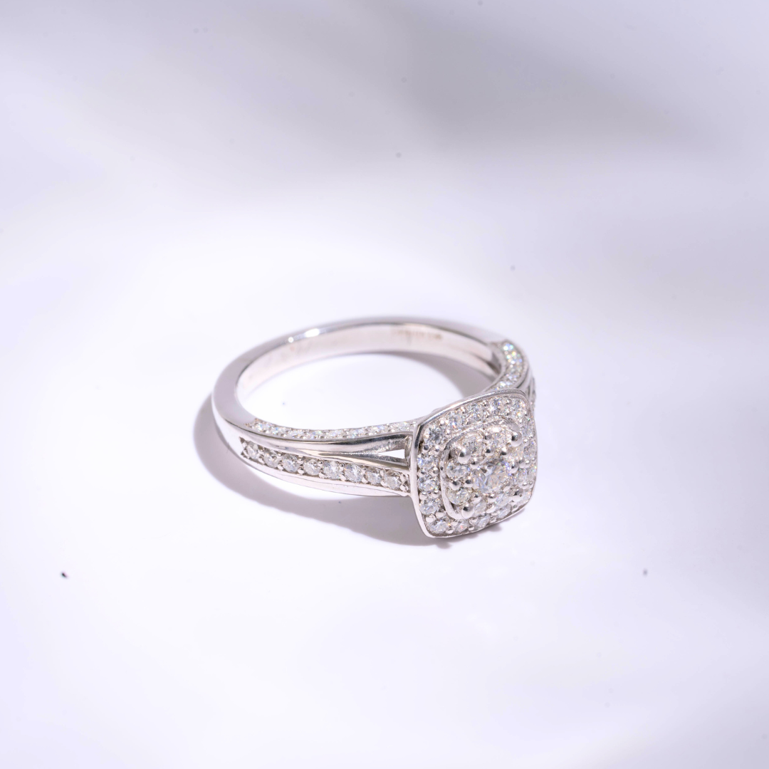 Pihu Ring (0.68 CT)