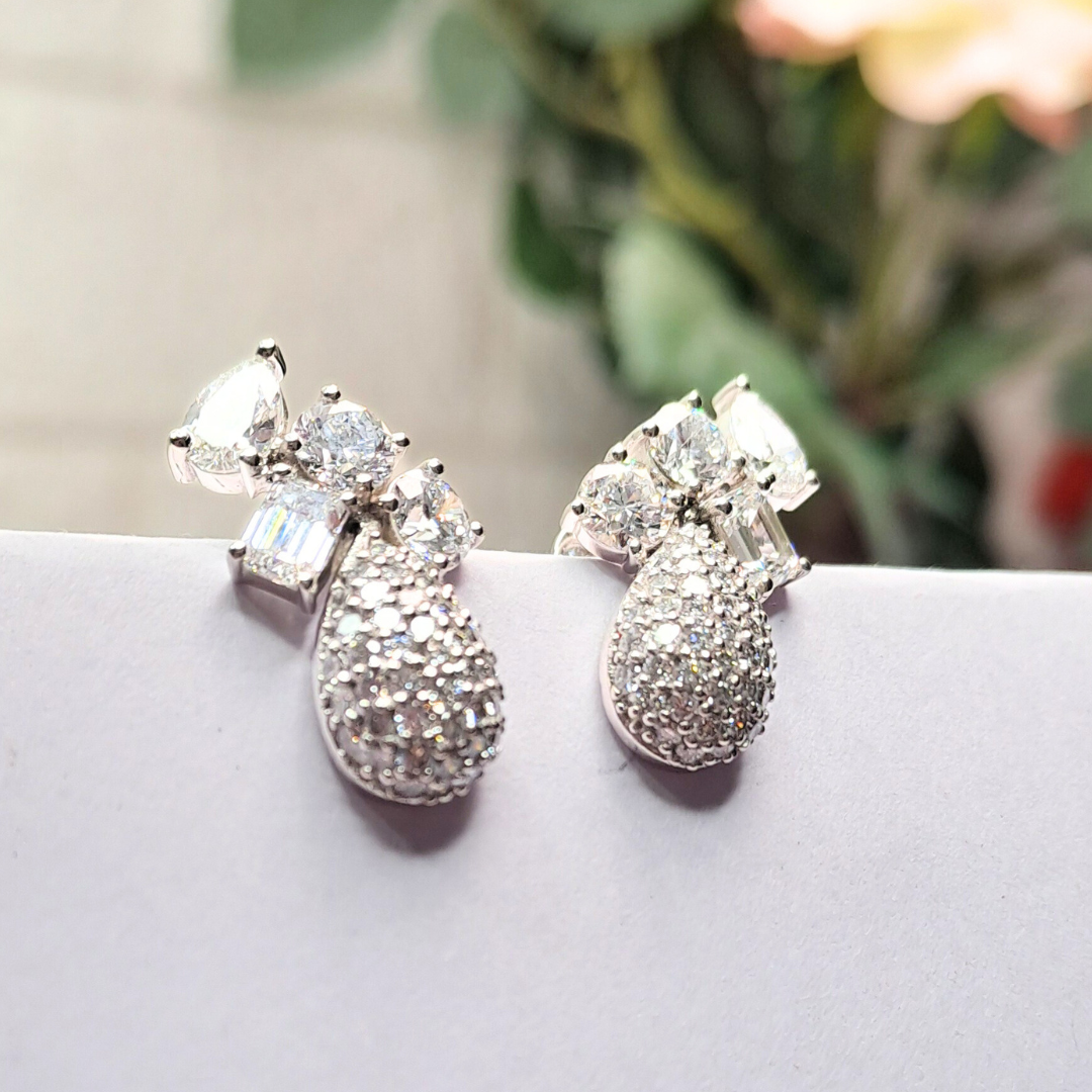 Aalaya Earrings