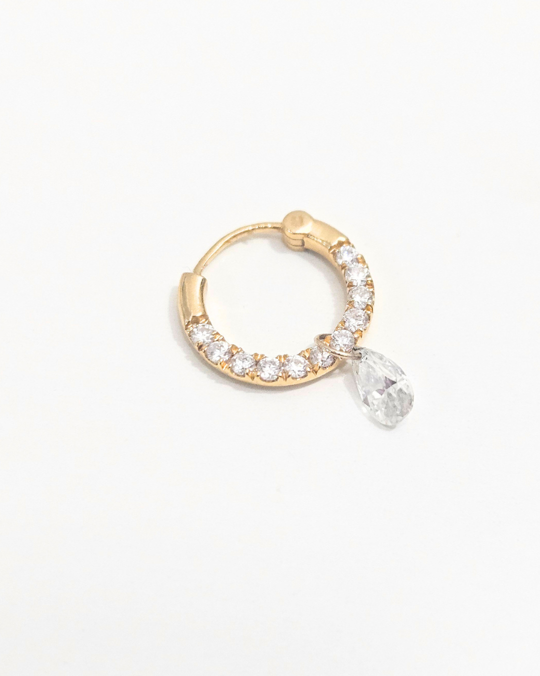 Piercing Septum with Pear Floating Charm