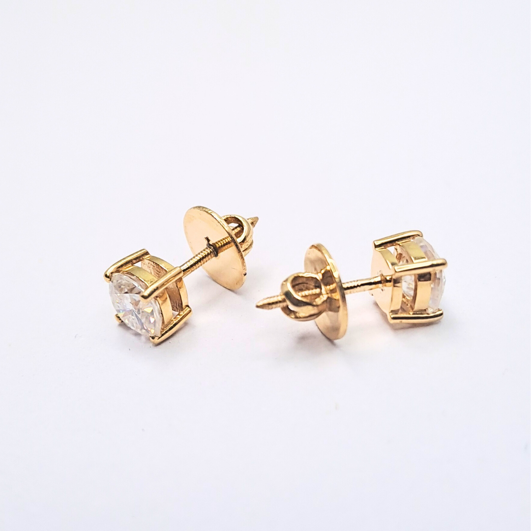 Cushion Solitaire Basket Setting