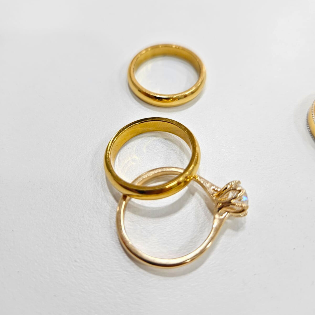 Ahava Couple Set Ring in Moisannite and Lab Diamond by Vai Ra