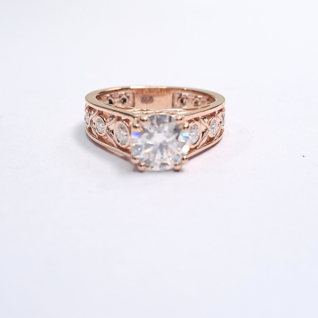 Charuta Ring