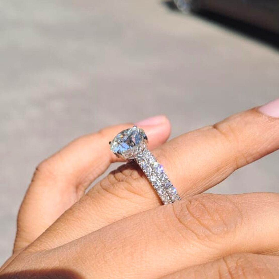 Eon Couple Ring Set in Diamond and Moissanite by Vai Ra