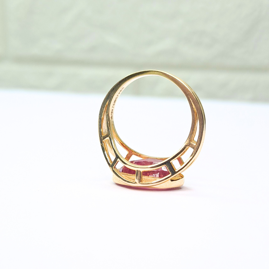 Amara Ring - Ruby