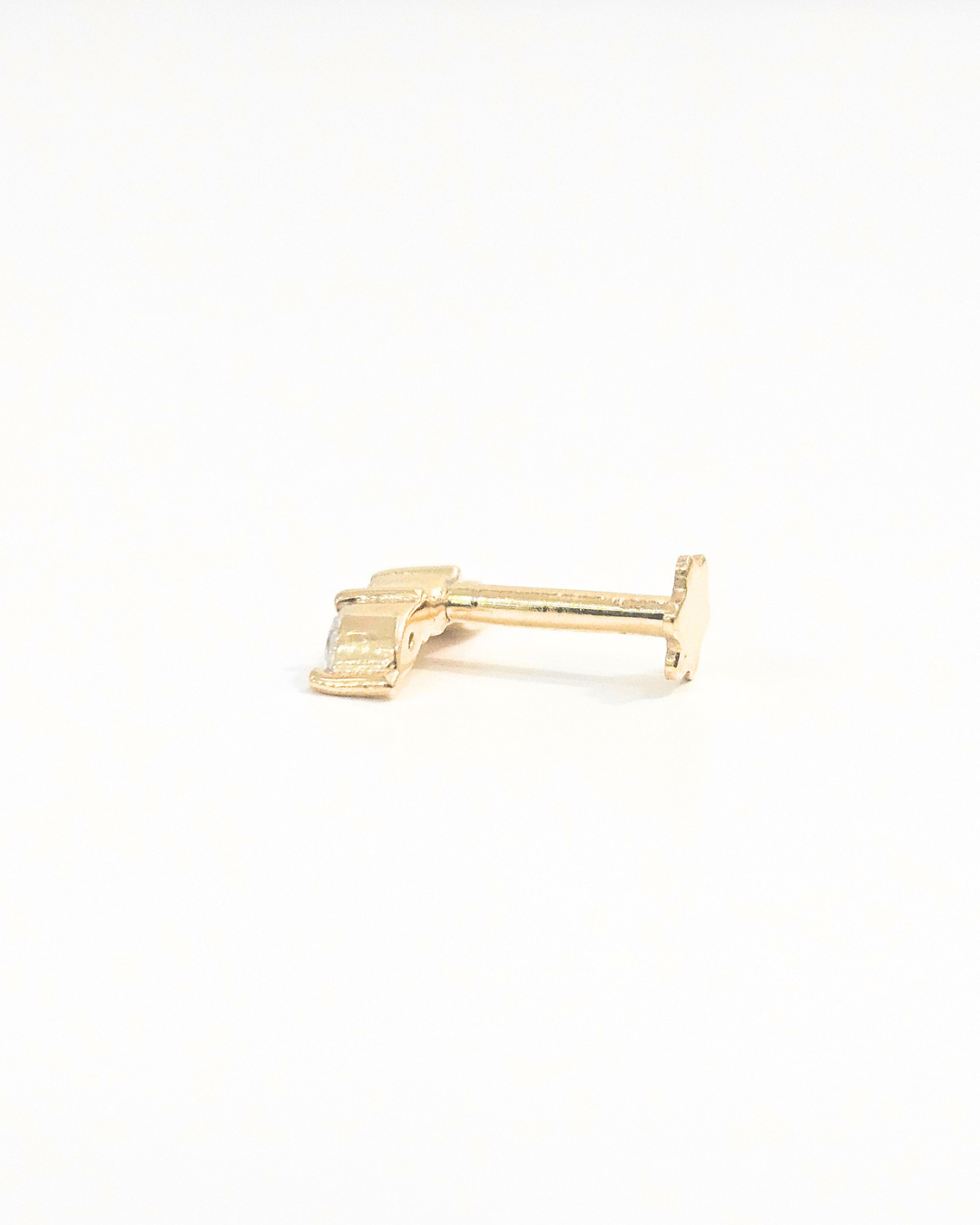 Triofolio Piercing in Gold and Moissanite by Vai Ra