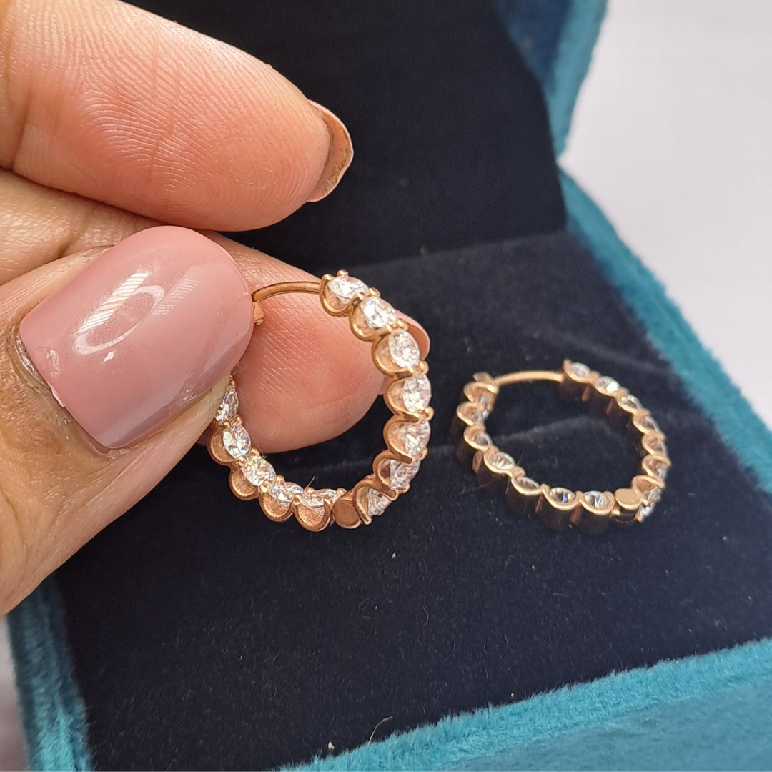 Full Eternity Scalloped Hoop Earrings (3CT)