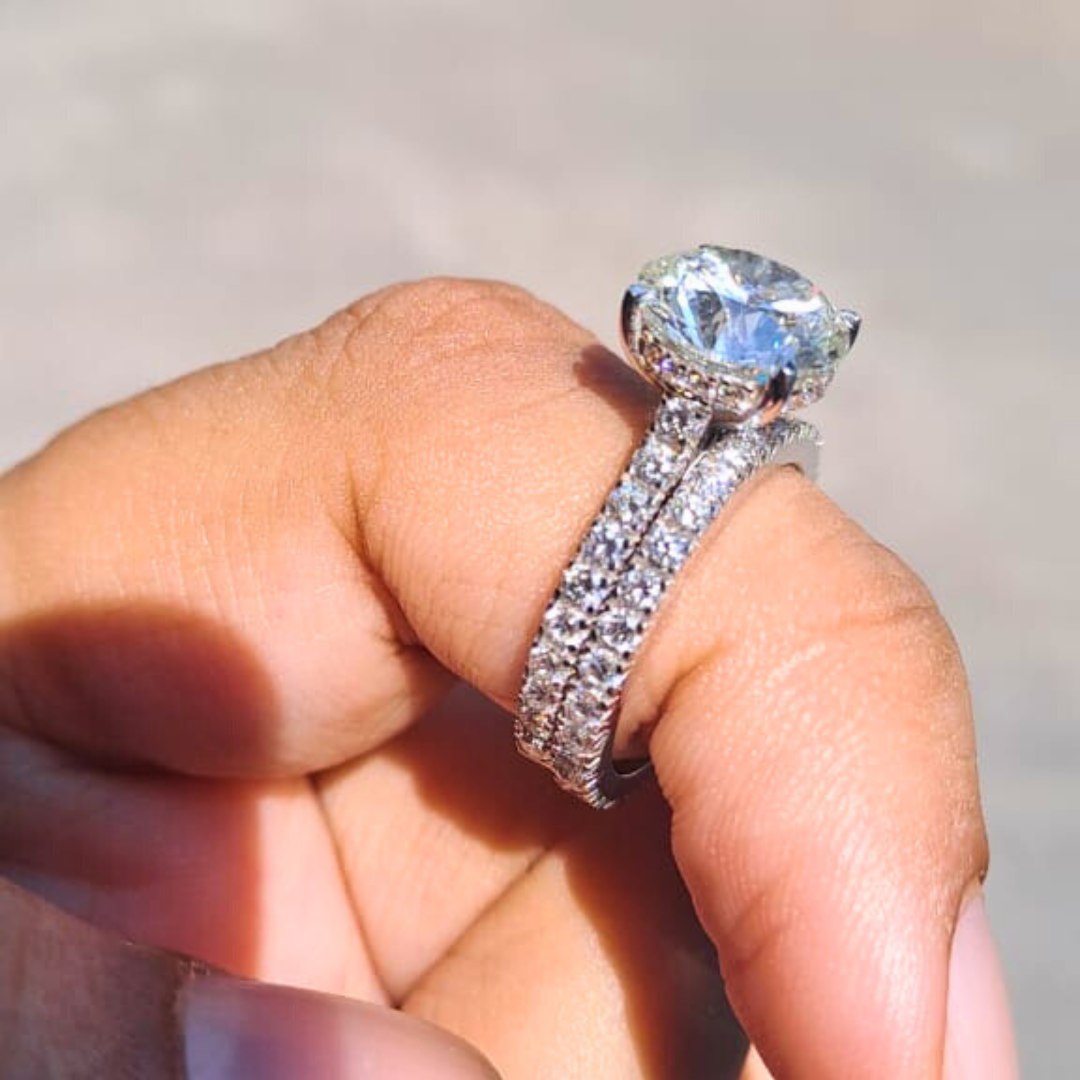 Eon Couple Ring Set in Diamond and Moissanite by Vai Ra