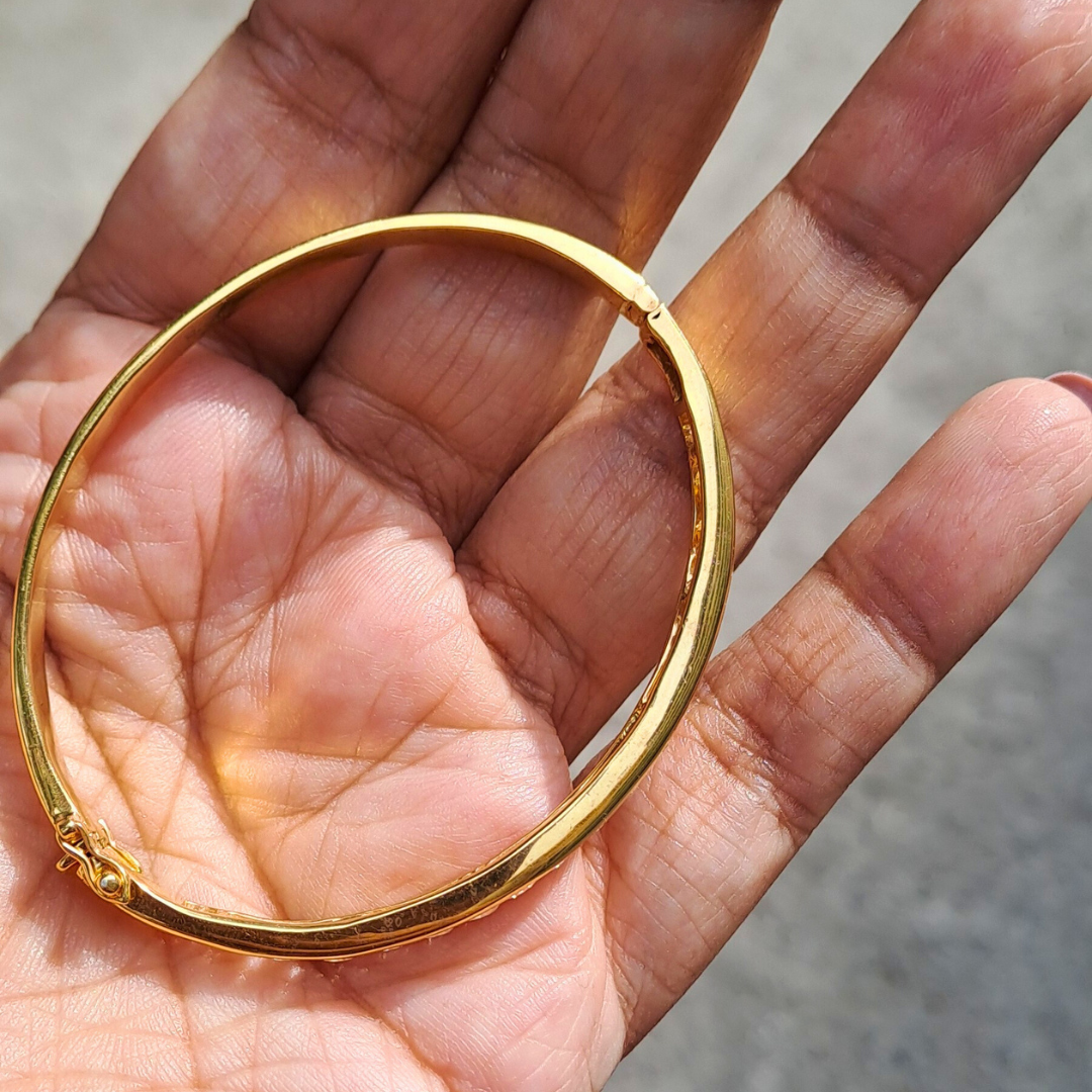 Pave' Bangle (1.85 CT)