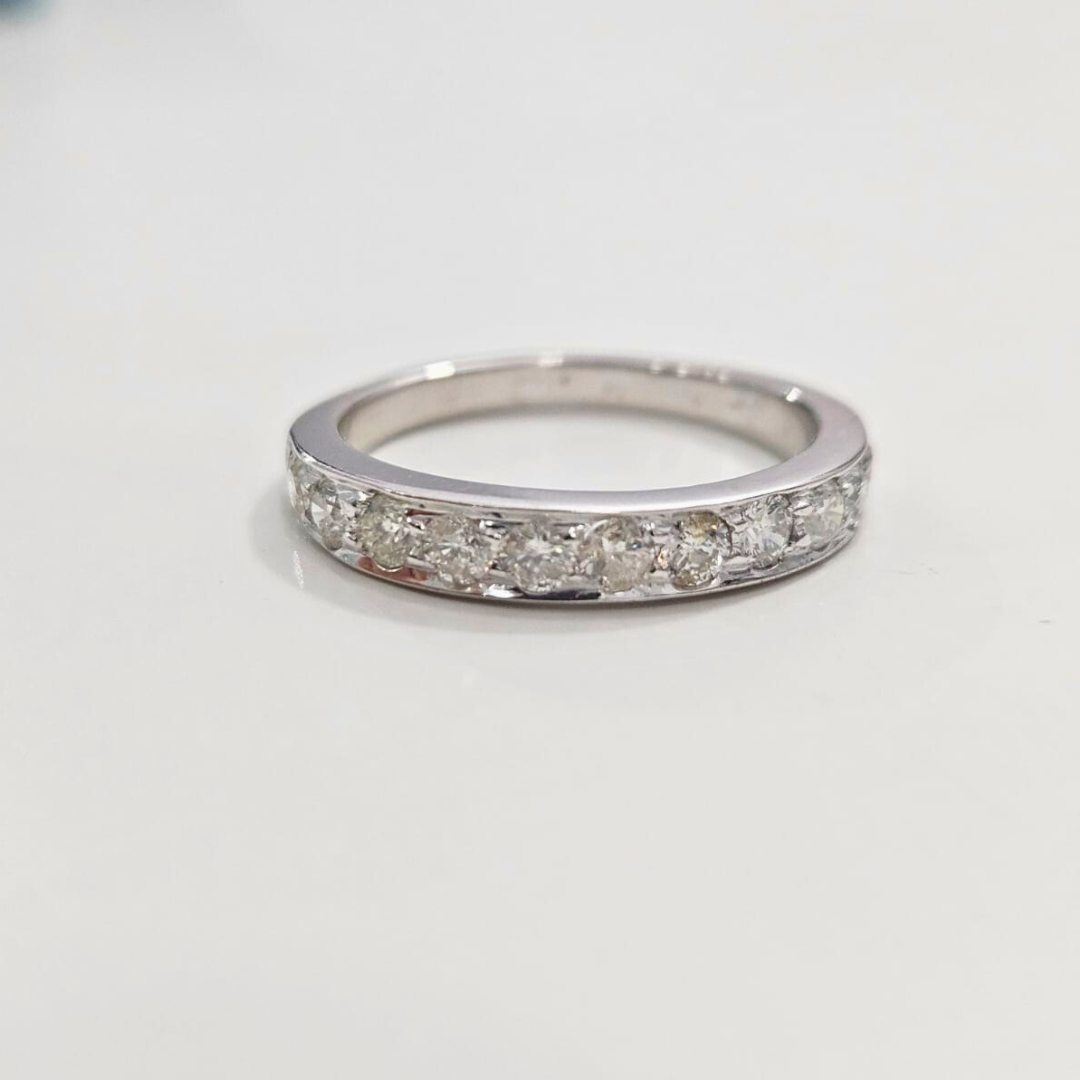 Bitna Eternity Band 0.6 CT