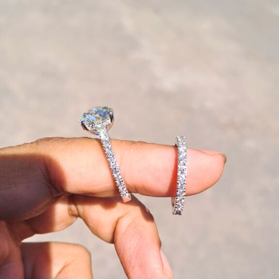 Eon Couple Ring Set in Diamond and Moissanite by Vai Ra