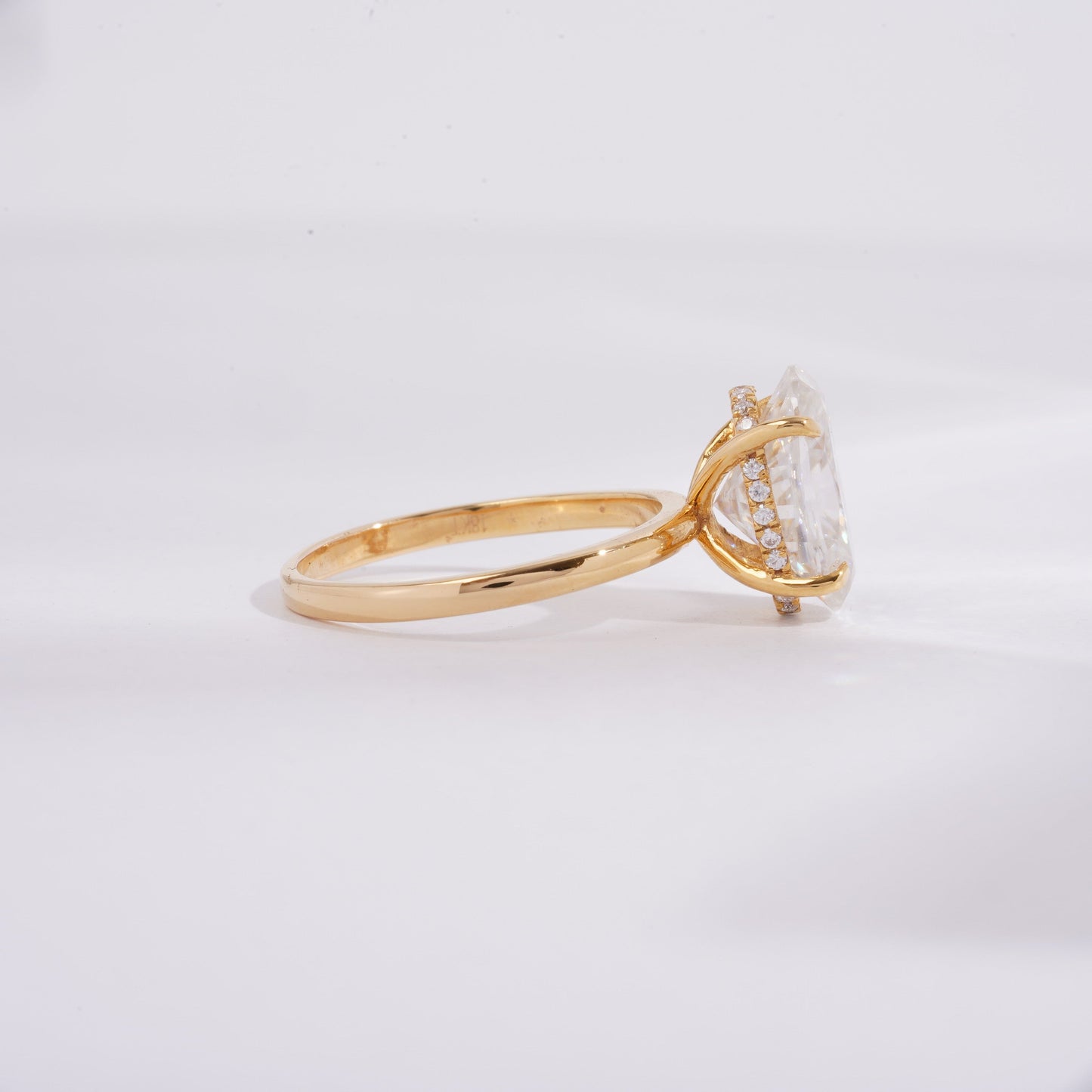 Isla Solitaire Ova ring in Moissanite and Diamond by Vai Ra