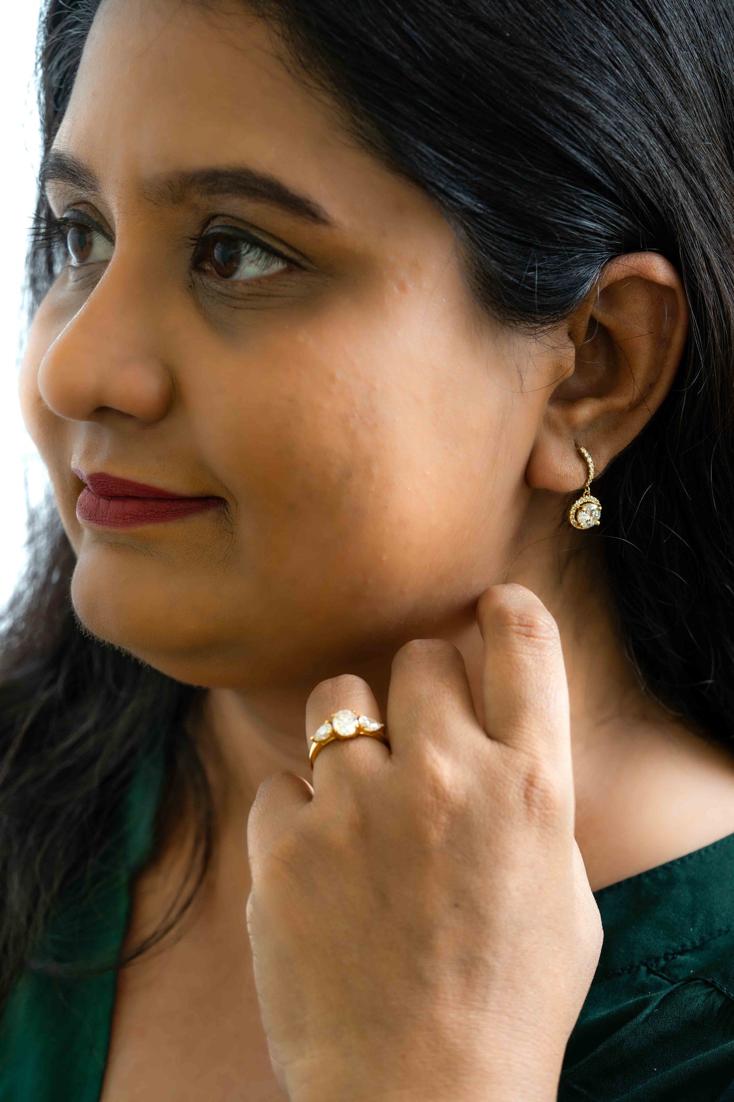 Yashasvi Ring in Moissanite and Lab Diamond by Vai Ra