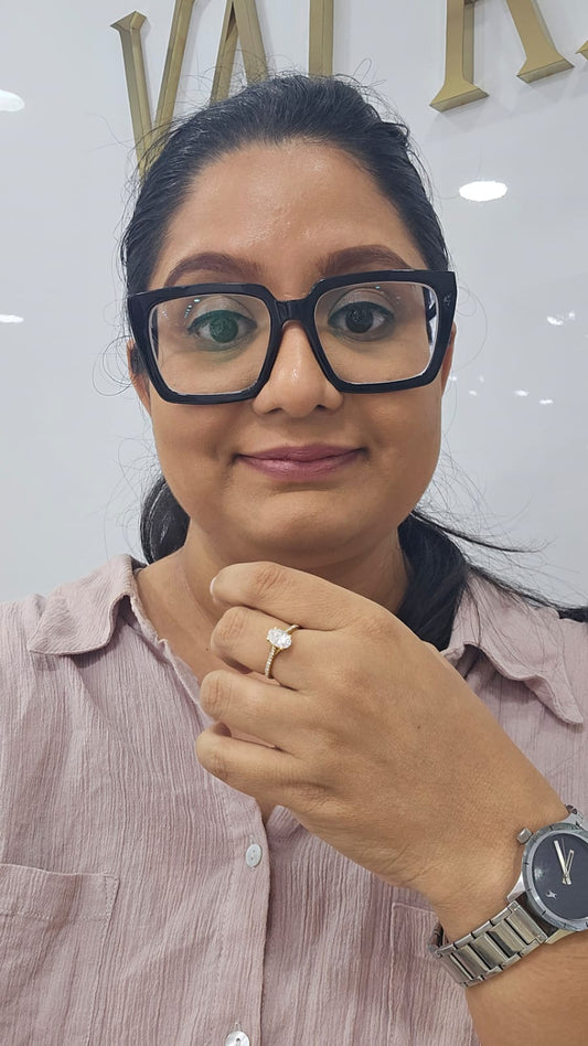 Mau Oval Solitaire Ring (1.85 CT in 18KT Gold)