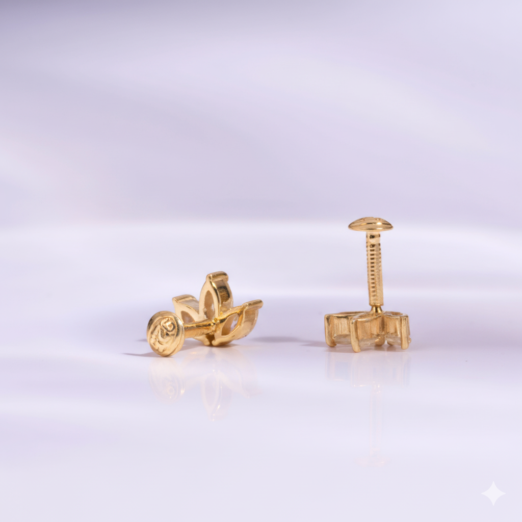 Three Petals Diamond Piercing Earrings