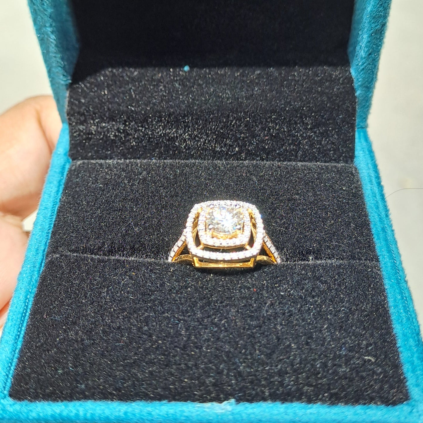 Moissanite Diamond Ring