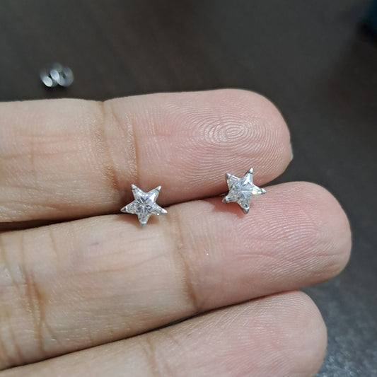 Nima Earrings (1 CT)
