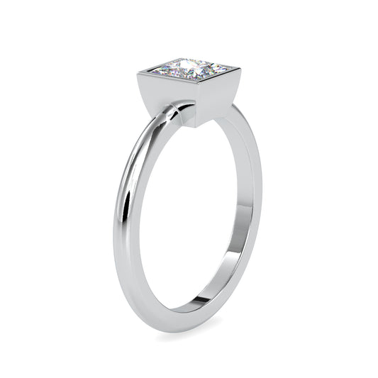 The Oakley Ring Moissanite Diamond