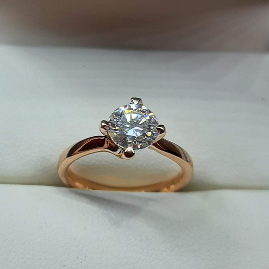 Leslie 1 CT to 2 CT Round Twisted Prong Solitaire Ring Moissanite or Lab Diamond in Gold