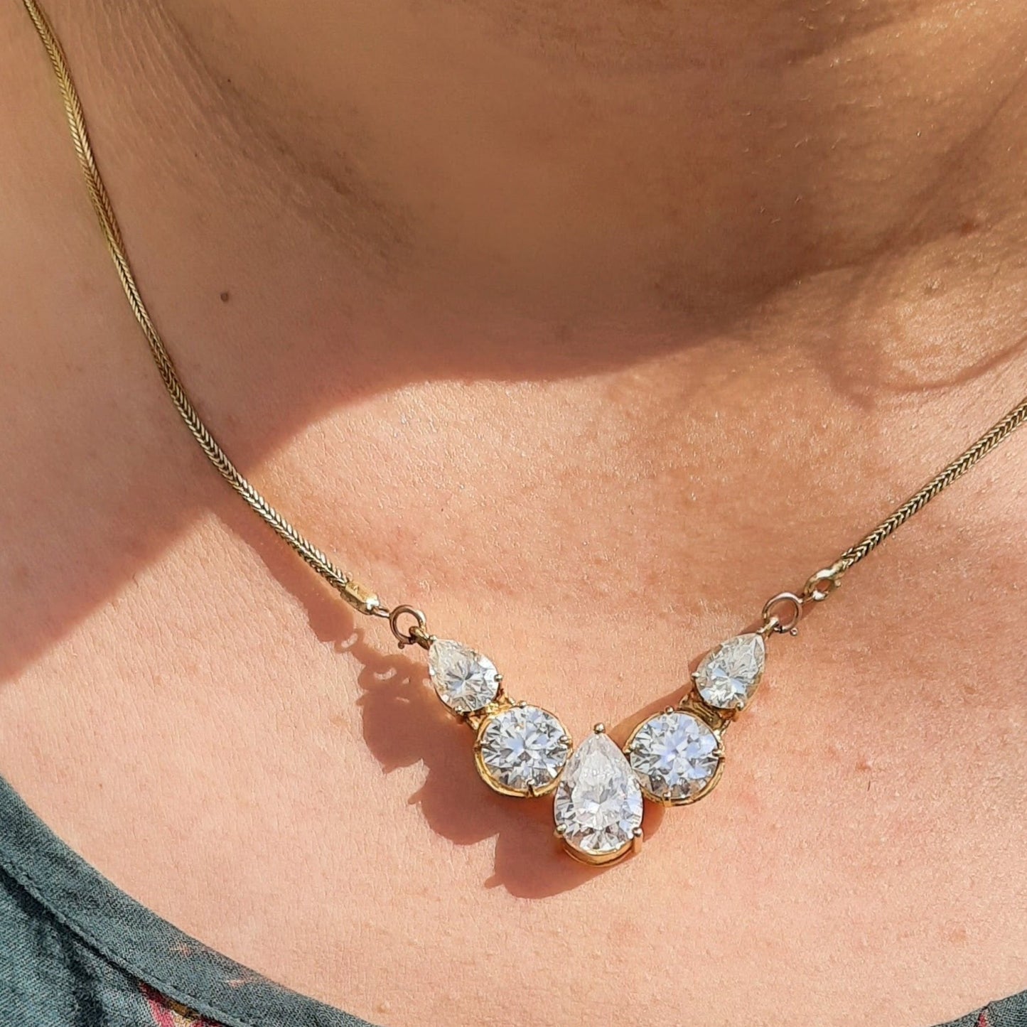 Moissanite diamond mangalsutra Pendant