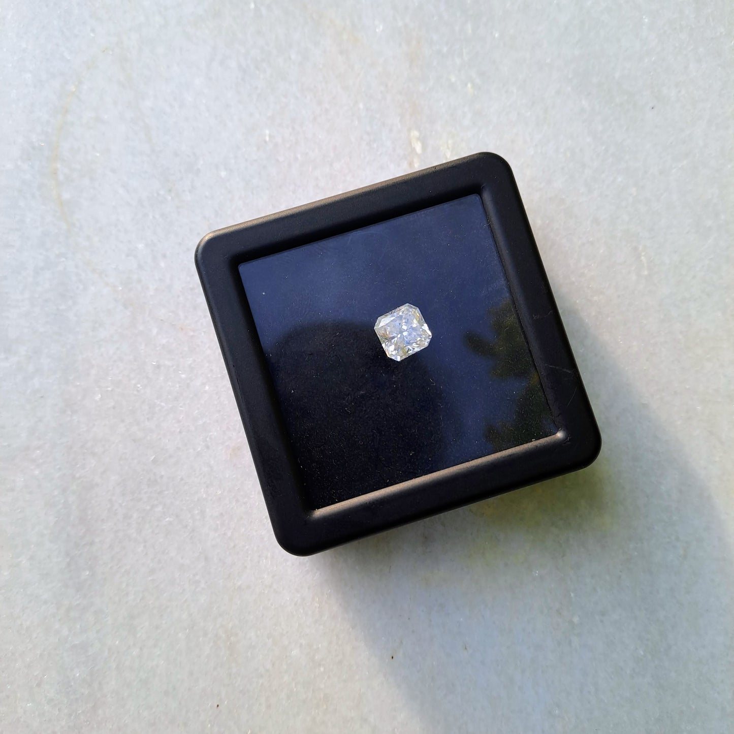 sqaure radiant moissanite diamond