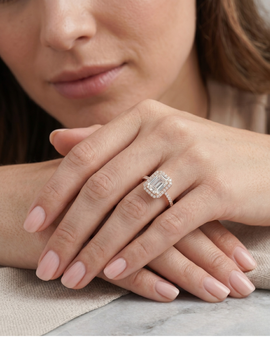 Moissanite vs. Lab Grown Diamond: The Ultimate Fine Jewellery Guide