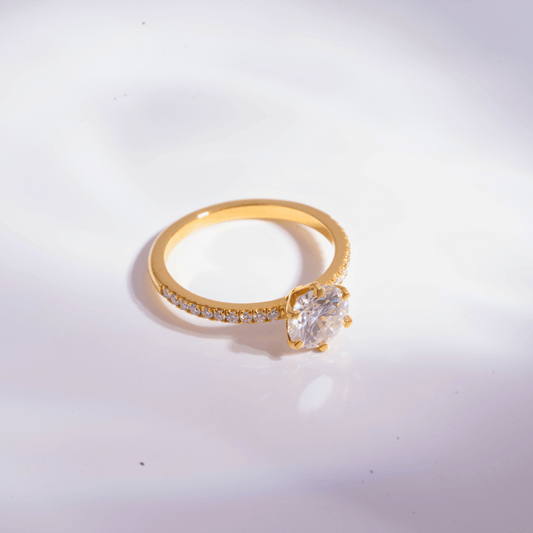 How to Choose a Solitaire Diamond Engagement Ring in India