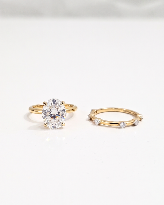 Sanjo Oval Ring set by Vai Ra in lab diamond and Moissanite