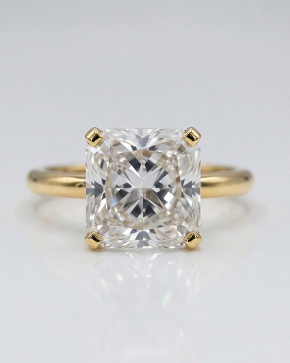 Anvi Statement Ring (6.8 CT in 14KT Gold)