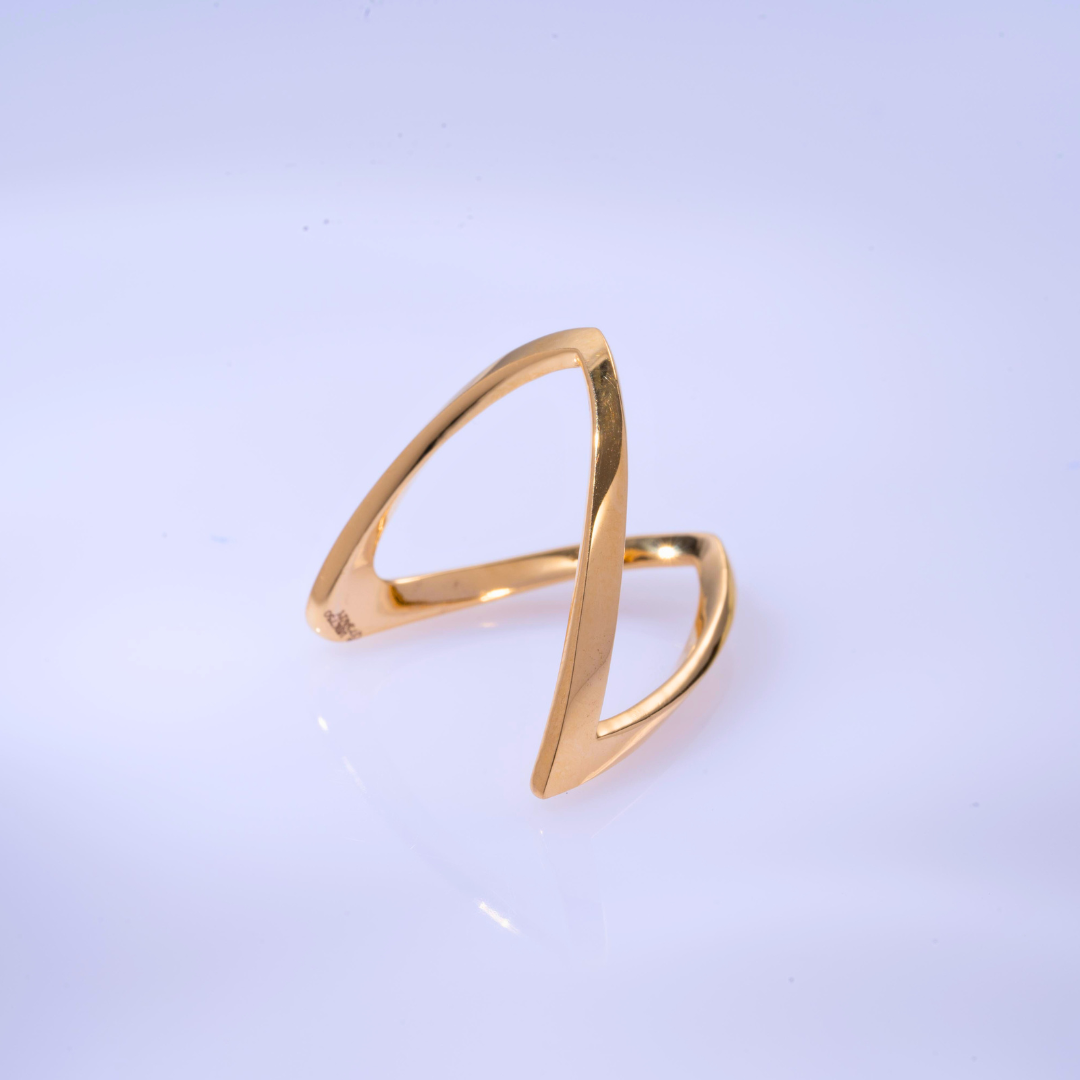 Ratna Vanki Ring in Gold by  Vai Ra