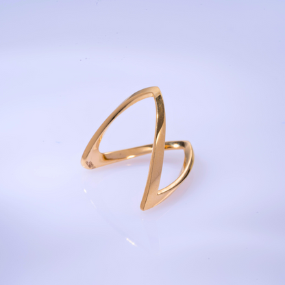 Ratna Vanki Ring in Gold by  Vai Ra