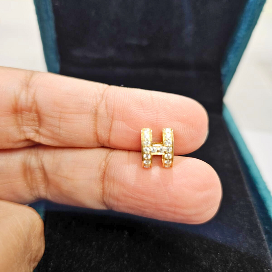 Personalized Alphabet Pedant in Moissanite and Lab Diamond by Vai Ra