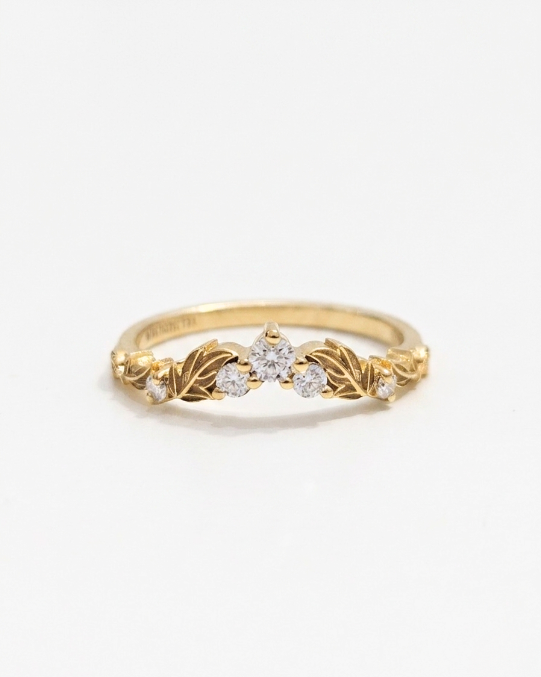 Valli Gold ring with leaf designs and 0.2 CT  small diamonds by Vai Ra
