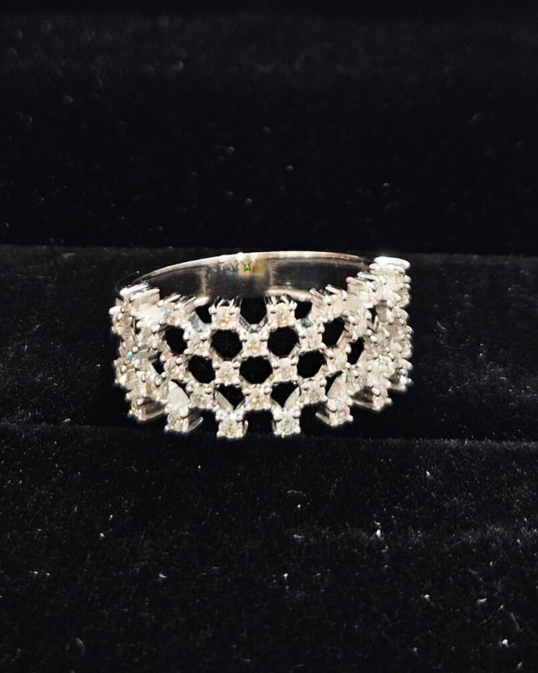 Neta Mesh Knit Ring 0.82 CT in Lab Diamond and Moissnaite