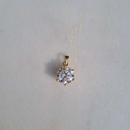 Glorious Tulip Moissanite Pendant (8 CT)