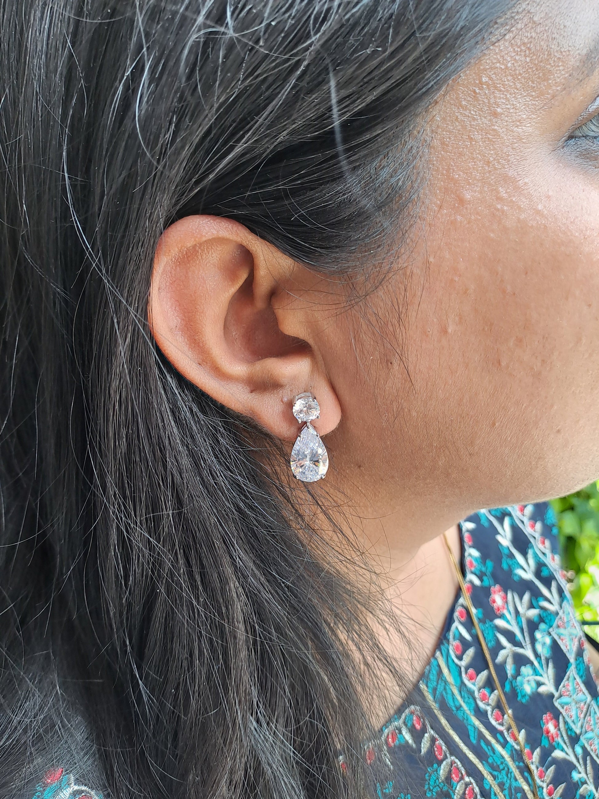 Moissaite Diamond Earring