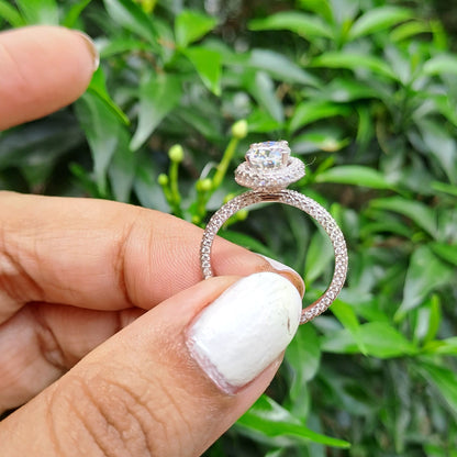 Oval moissanite Diamond Ring