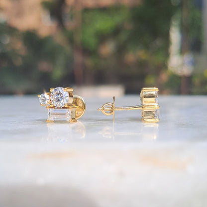 Harshi Earring (1.83 CT)