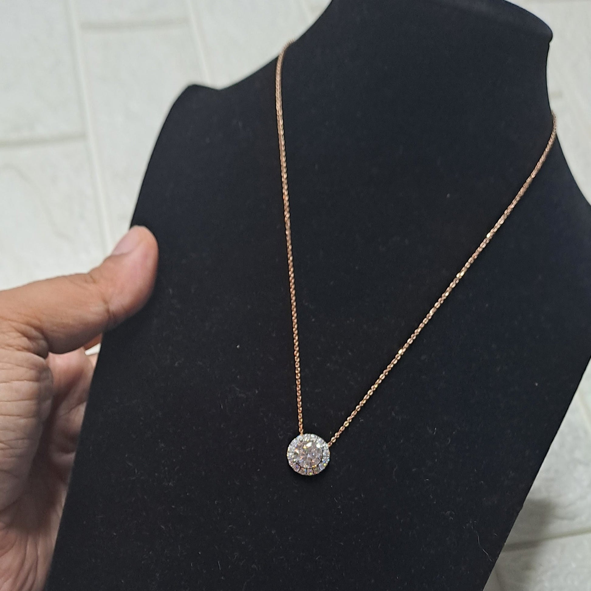 Moissanite Diamond Pendant with chain necklace