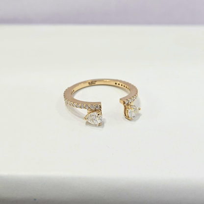 Vero Engagment Band 0.96 CT in Moissanite and Lab Diamond by Vai Ra